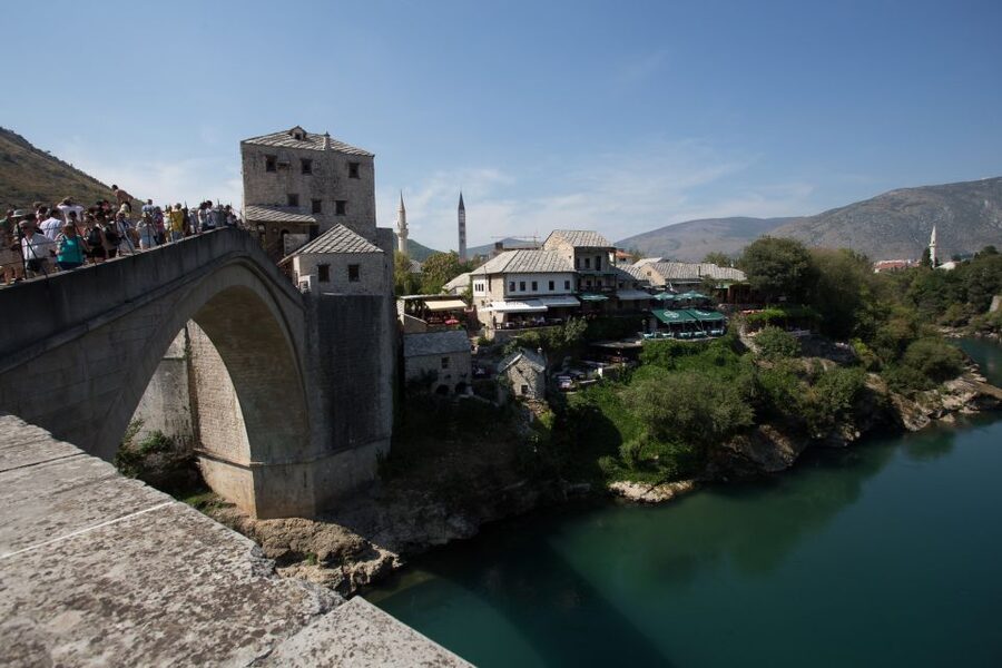 From Dubrovnik: Full-Day Tour of Mostar - Two hours to eat, shop, and wander