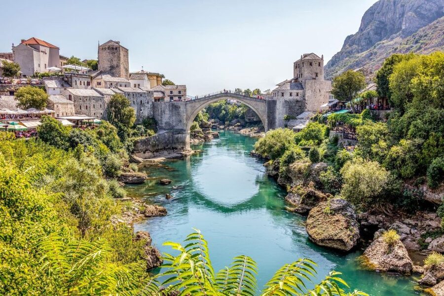 From Makarska Riviera: Day Trip to Mostar - Why Mostar makes a good change from the coast