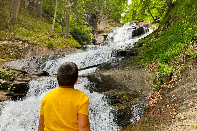 From Sarajevo: Kozice Waterfalls Hiking Experience in Nature - Starting the walk at Vladića vrh