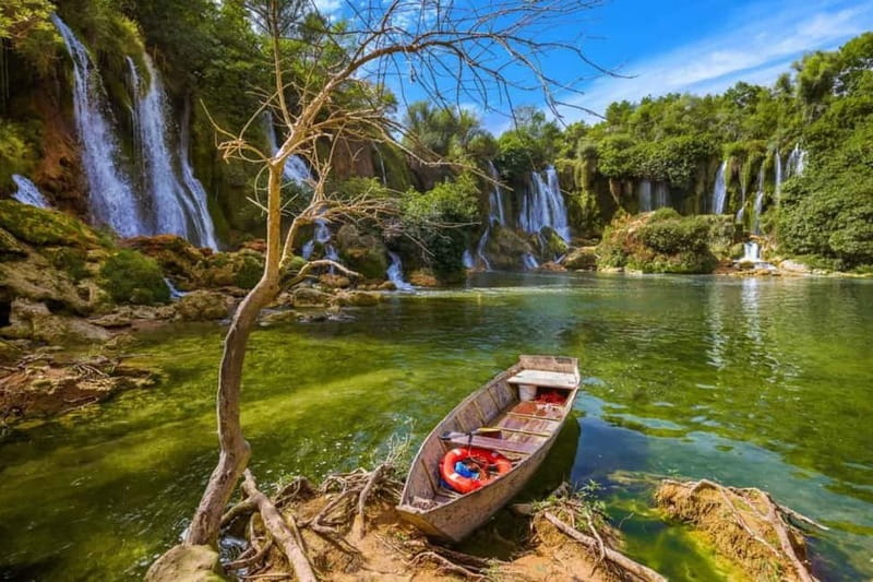 From Sarajevo: Private Full-Day Kravica Waterfalls Tour - The short stop in Mostar
