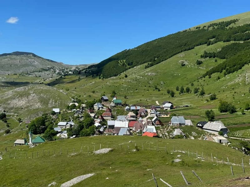 From Sarajevo: Private Lukomir Village 4x4 Safari - Searching for sheep, horses, and mountain life