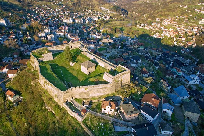 From Sarajevo: Travnik, Jajce, Pliva Lakes & Watermills Tour - Pliva Waterfall: Jajce’s dramatic centerpiece