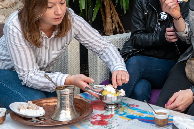 Half-Day Grbavica Food Tour in a Small Group - Why Grbavica makes a better food tour setting than the old town