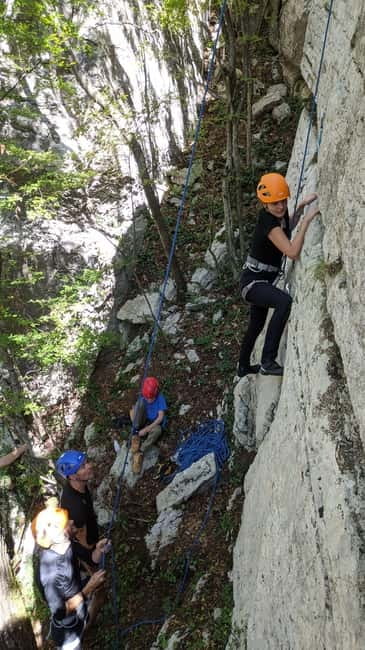 Jablanica & Dreznica: Scenic Rock Climbing Adventure Tour - How the guide shapes the experience