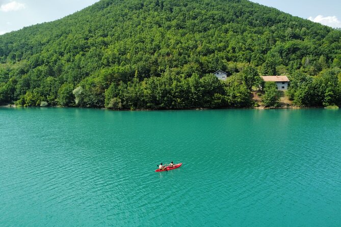 Kayaking on Jablanica Lake - Key points at a glance