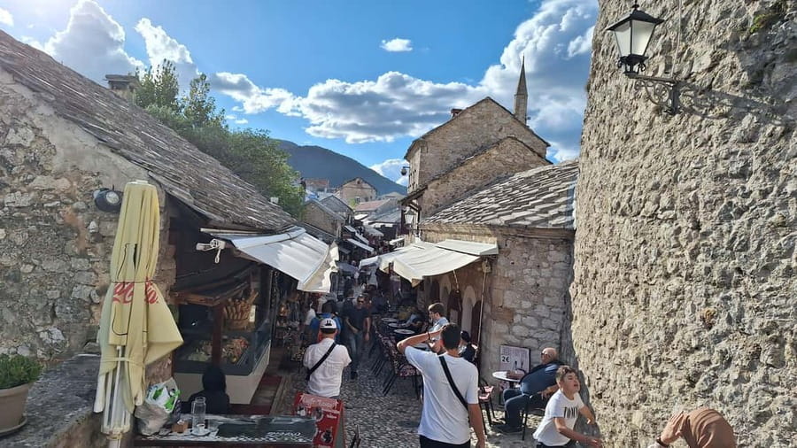 Kravice waterfall excursion, Ston,Međugorje, Mostar - Guide quality and communication