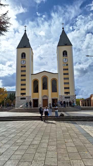 Kravice waterfall excursion, Ston,Međugorje, Mostar - Mostar from 1:15 to 3:30