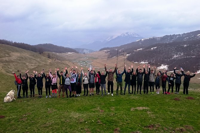 Lukomir Highland Village Hike - Umoljani’s medieval tombs and village start