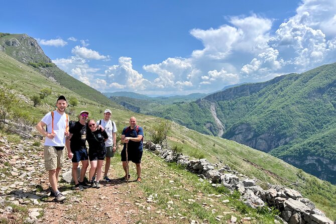 LUKOMIR VILLAGE HIKE & TREK TOUR (nature, hike, food & panorama) - Returning to Sarajevo after a full day outdoors