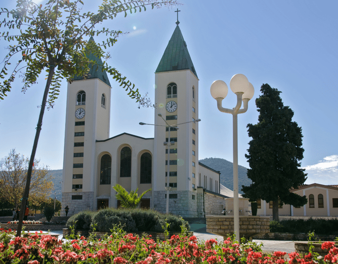 Medjugorje Group Tour from Dubrovnik - Bosnian food and low-cost local shopping