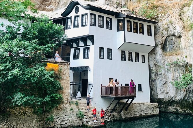 Mostar & Kravica Waterfall: Full-Day Adventure from Sarajevo - Kravica Falls: a refreshing final stop