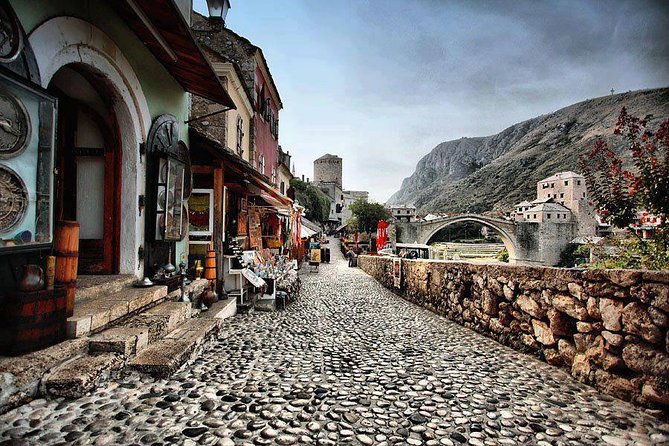 Mostar Private Walking Tour - where East meets West - Starting beside Franjevačka Crkva