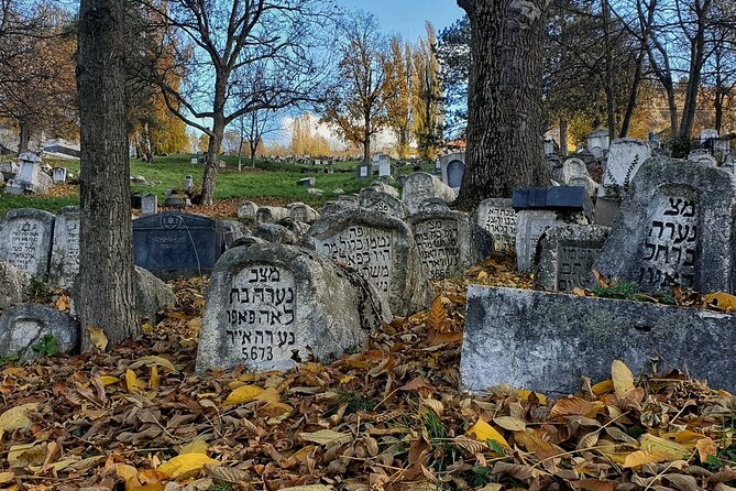 Private Sarajevo Grand Tour: Included Pick-up & Entrance Fees - Three faiths in a few minutes