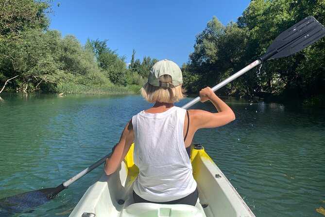 Safari kayak adventure w BBQ & Beer - The Bunica spring and its chilly crossing