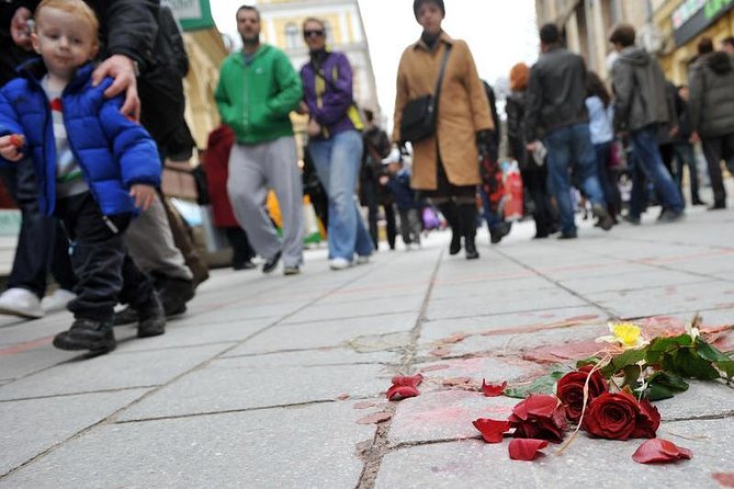 SARAJEVO CONCEPTUAL ART TOUR (galleries, art and arhitecture) - Ferhadija and the Sarajevo Roses