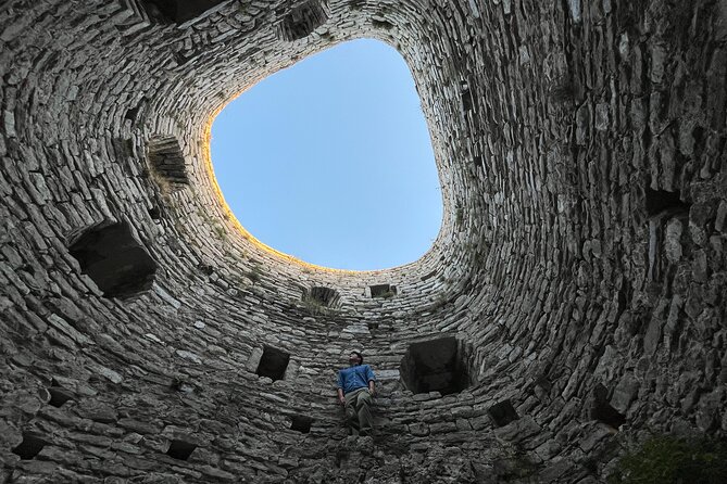 Sarajevo: Day Trip to Bosnian Castles Vranduk, Tešanj & Srebrenik - Vranduk Fortress above the River Bosnia