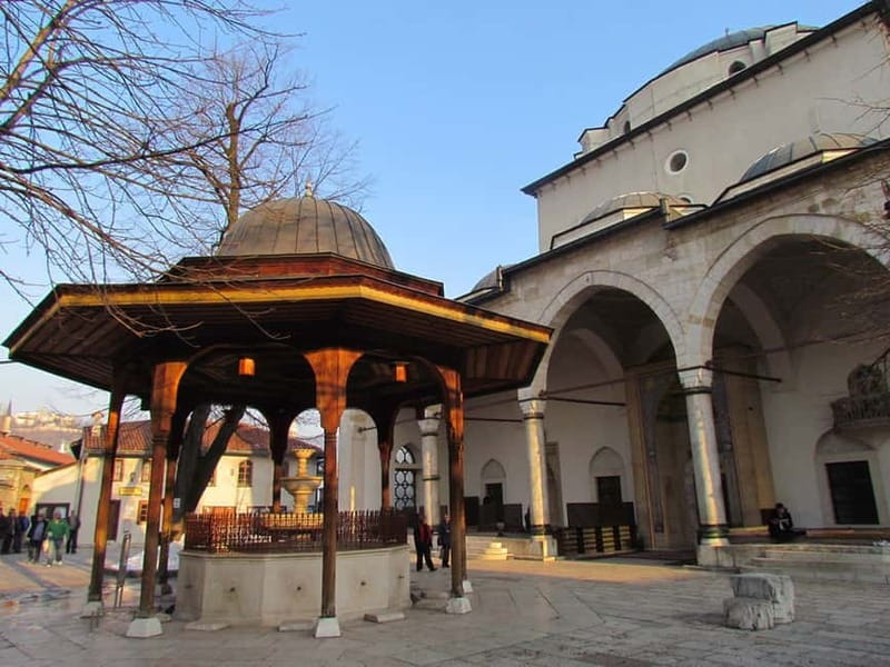 Sarajevo: Discover Sarajevo Walking Tour with Local Guide - The assassination that changed the world