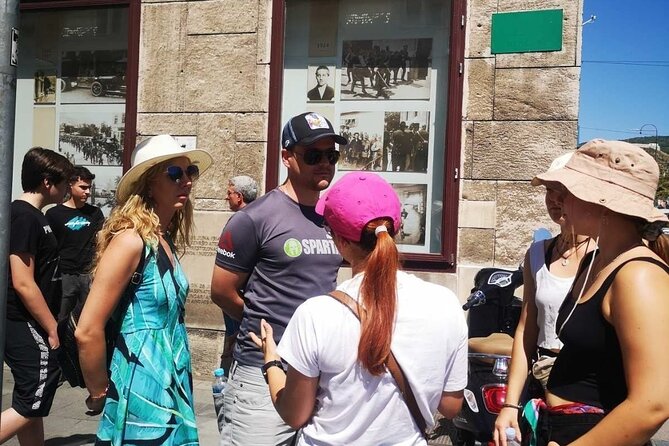 Sarajevo genuine walking tour: Steps through history - Starting beside Sarajevo City Hall