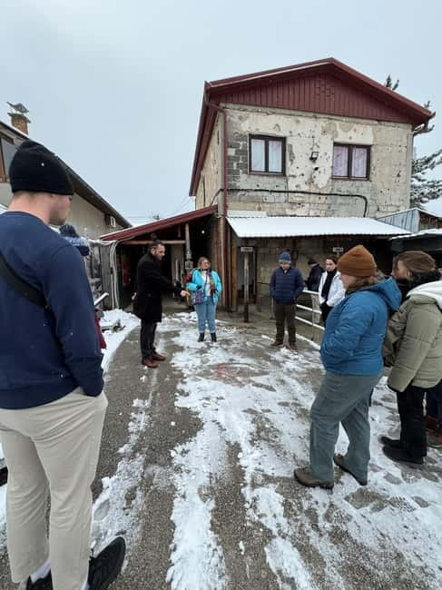 Sarajevo: Guided City Highlights Tour with Sarajevo Tunnel - Guides who make the history understandable