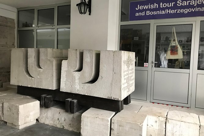 Sarajevo: Jewish Heritage Tour - How the guides shape the experience