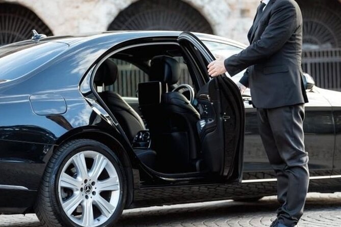 Sarajevo: Shuttle to/from Sarajevo Intl. Airport - What the price means for your group