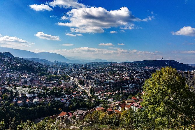 SARAJEVO SIEGE TIMES '92-'95 / Sarajevo Roses & Tunnel of Hope / - Understanding daily life during the siege