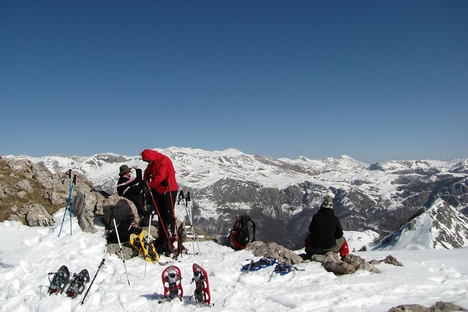 Sarajevo Snowshoeing Adventure - A warm drink and the Vrela Mountain Hut