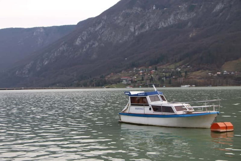 Sarajevo: Srebrenica Genocide Study Tour with War Veteran - What the $80 price really covers