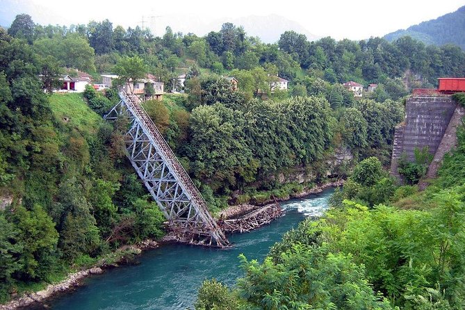 Transfer from Sarajevo to Kotor+Herzegovina tour - Jablanica and the Battle on the Neretva