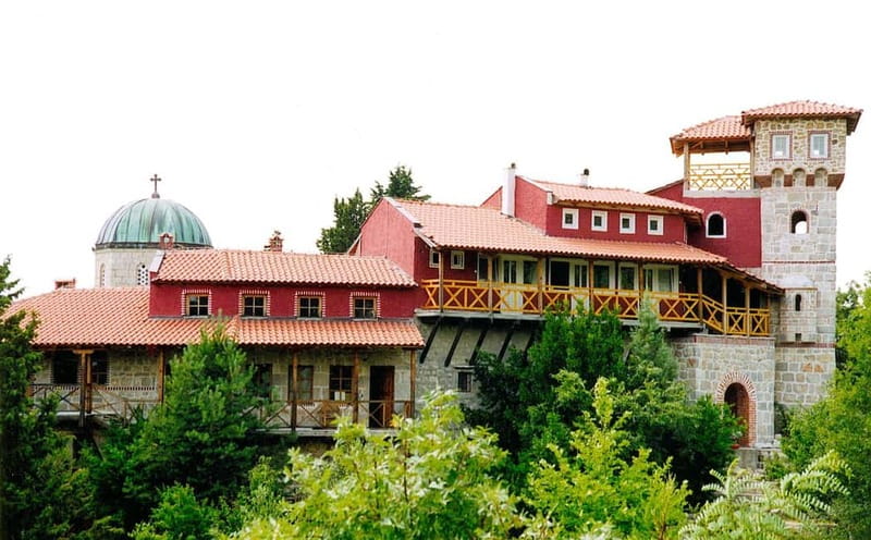Trebinje Tour with Luxury Transportation and Wine Tasting - Who will enjoy this half-day trip?