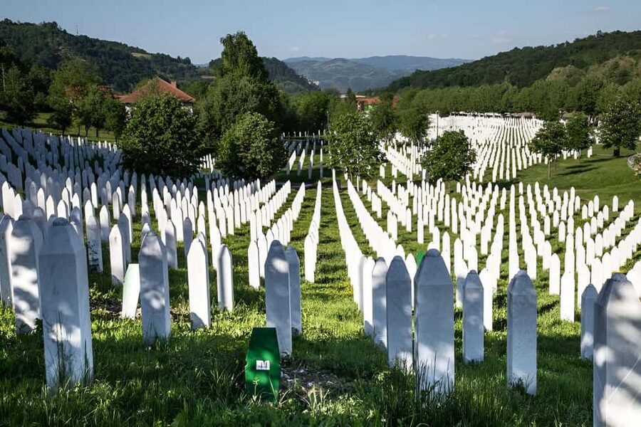 Understanding Srebrenica Genocide + Lunch with Local Family - A short look at Srebrenica town